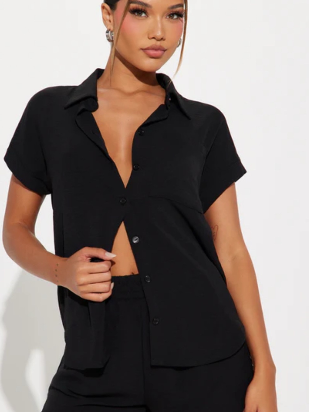 Fashion Nova Black Button-Down Short Sleeve Top